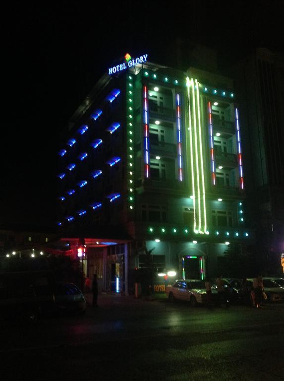 Hotel Glory Янгон Экстерьер фото