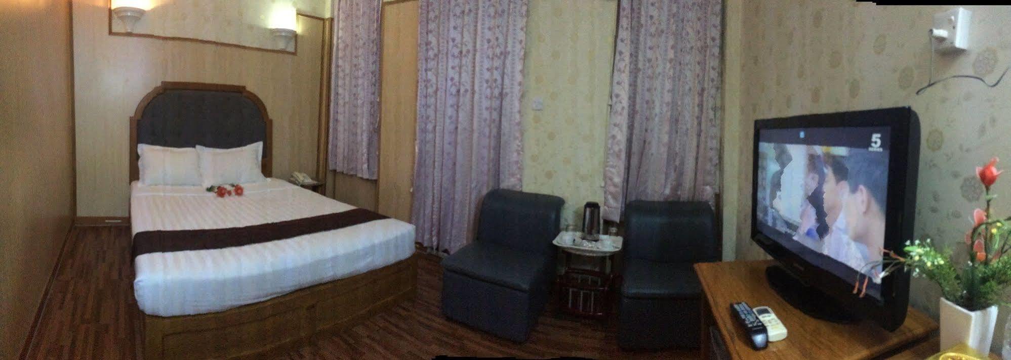 Hotel Glory Янгон Экстерьер фото